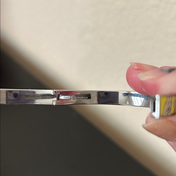 Tory Burch Silver with Yellow Floral Kira Enamel 7mm Bracelet NWT Style 149741 - Picture 11 of 17